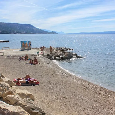 Apartamento With A Parking Space - 12846 Split