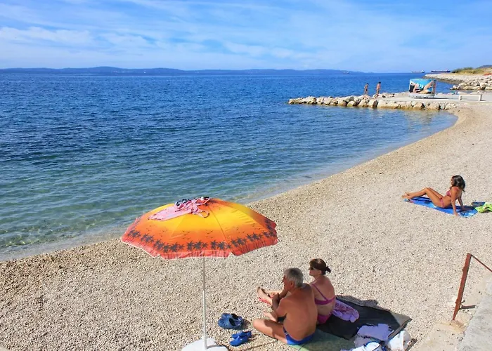 With A Parking Space - 12846