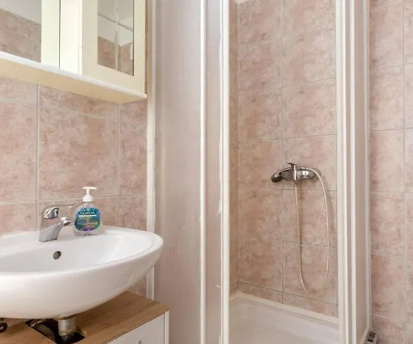 With A Parking Space - 12846