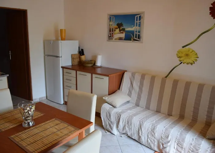 With A Parking Space - 12846 Apartman *